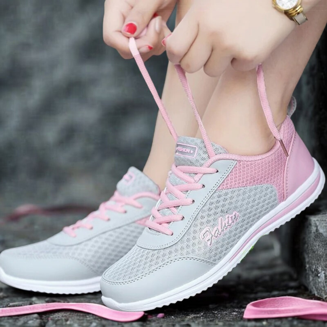 LiteWeave™ Mesh-Sneaker